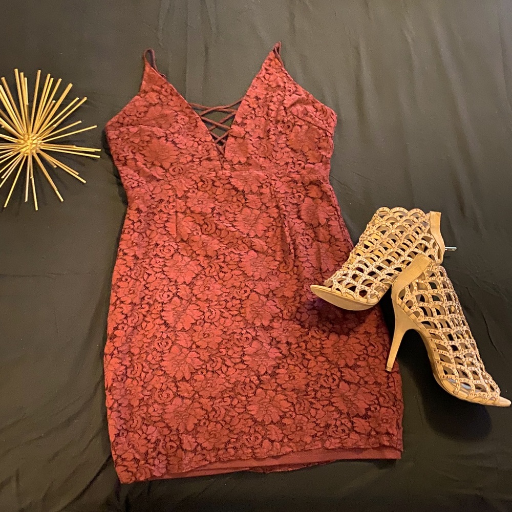 Lace Bodycon Dress